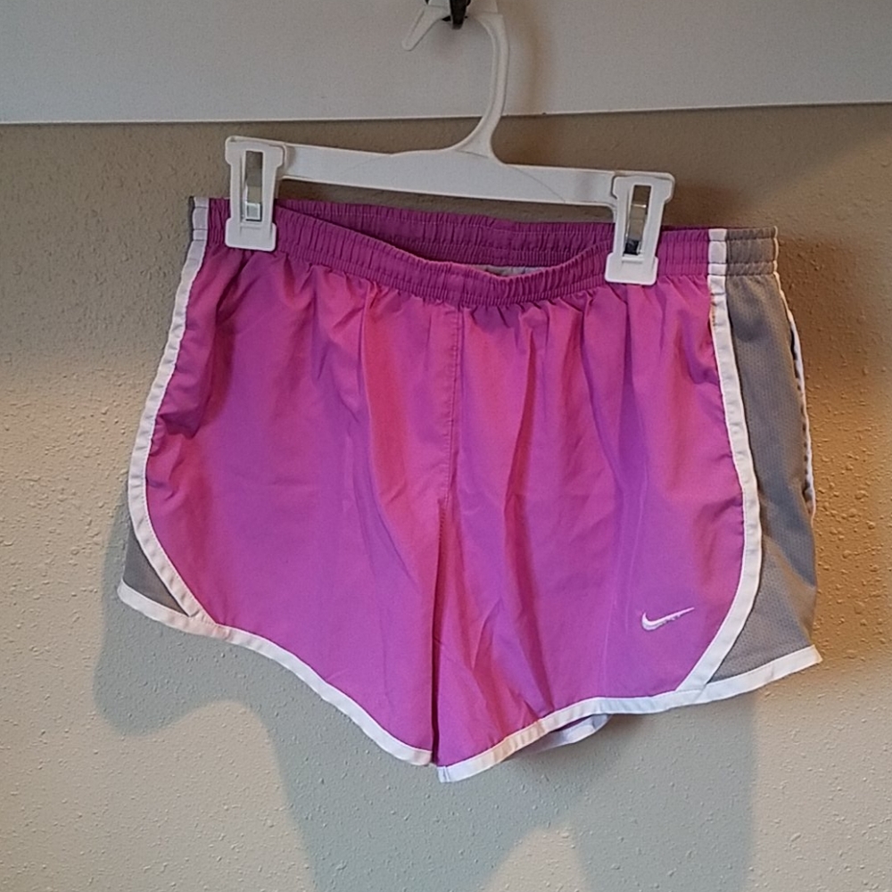 Girls nike running shorts